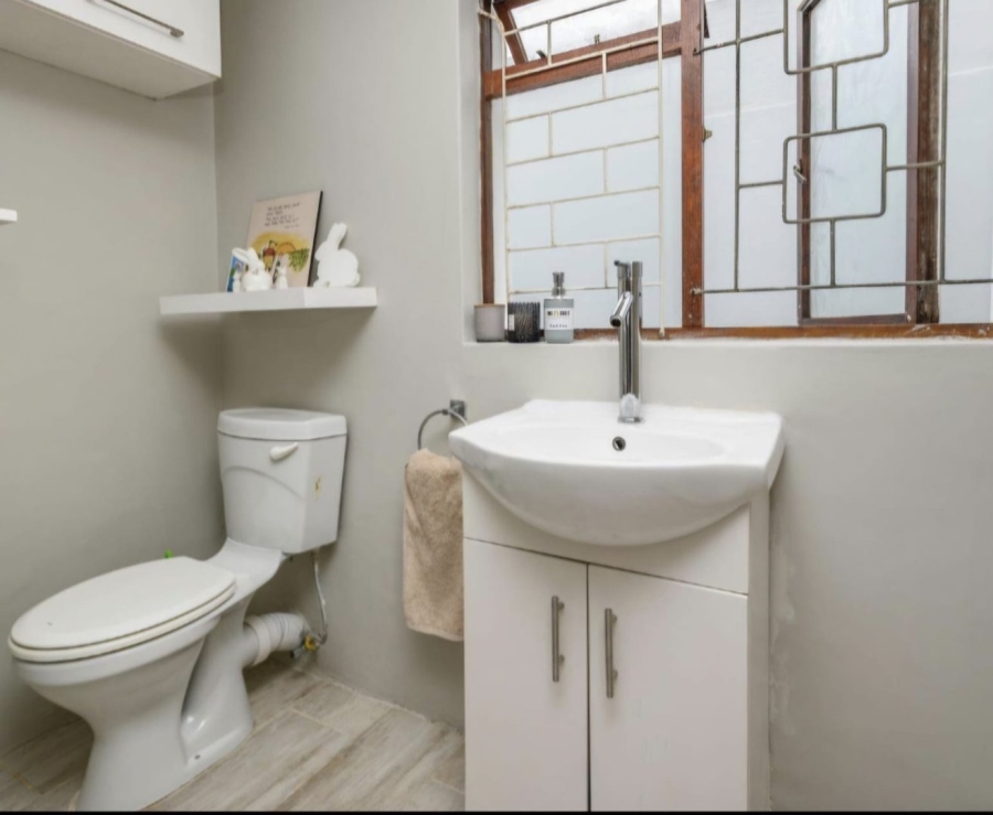 5 Bedroom Property for Sale in Mill Park Eastern Cape